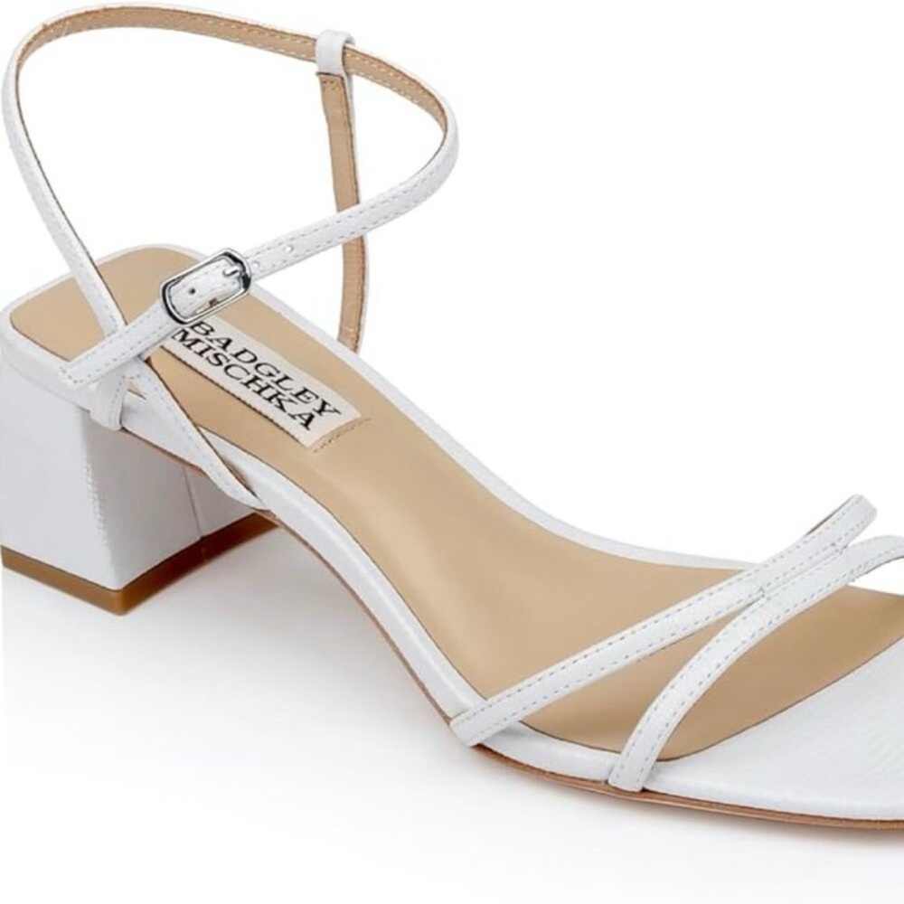 Badgley Mischka Carlota White Leather Square Toe Block Heel Sandals – Size 9 - Picture 2 of 9